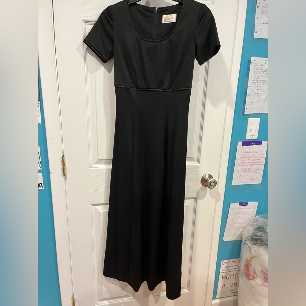 Elegant Black Maxi Dress
